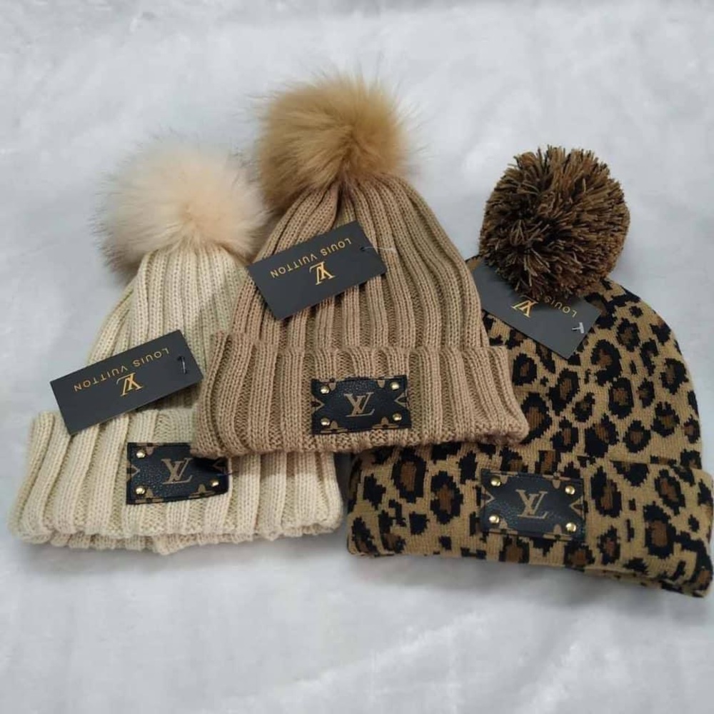 louis button beanies